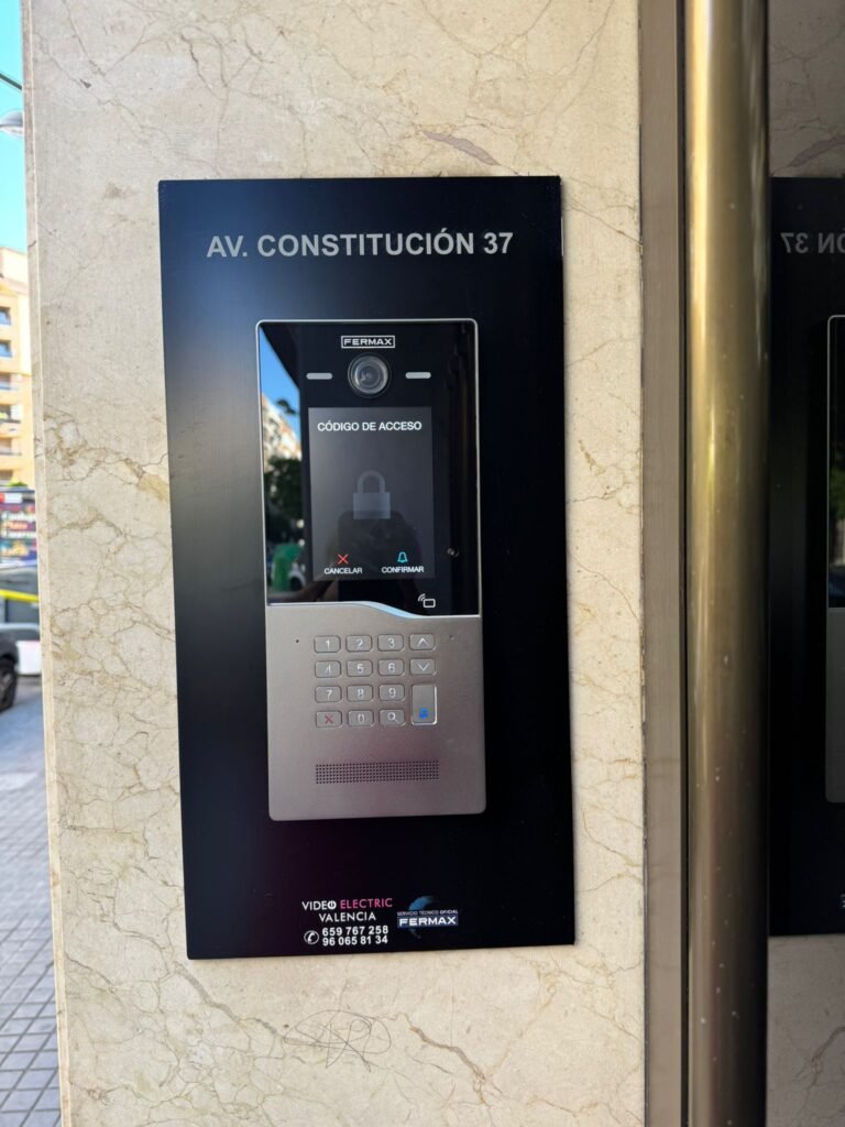 Ofertas Instalacion Videoportero Fermax la Pobla de Vallbona