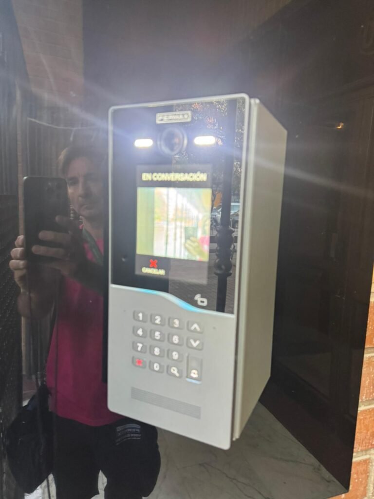 Instaladores Autorizados de Videoporteros Fermax en Carlet